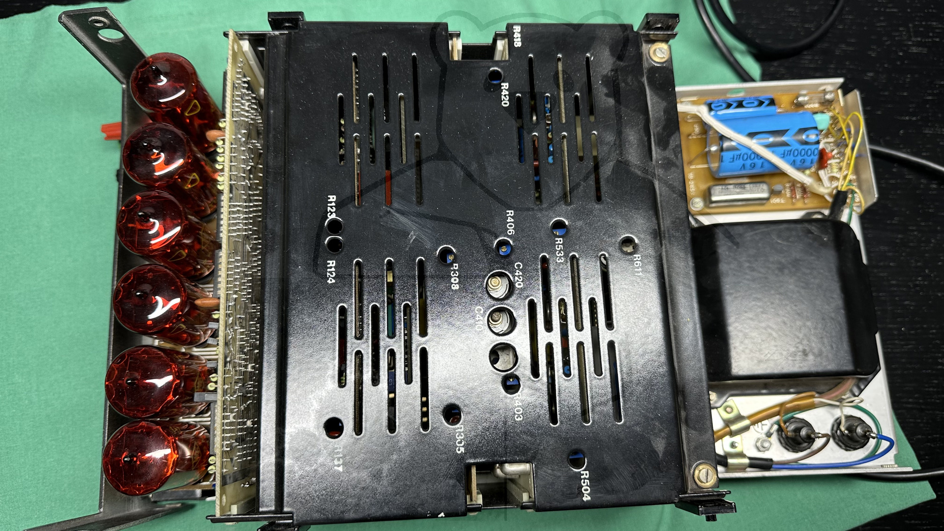 Blick von oben mit geschlossener Messelektronik
